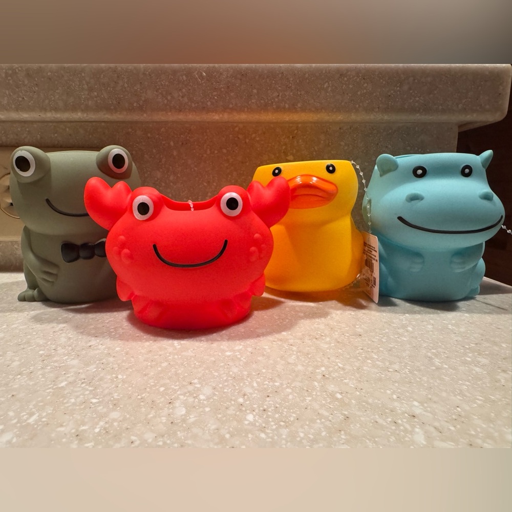 Target Kids Toothbrush & Toothpaste Holders – Animal Set (4 pcs)